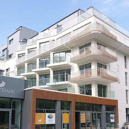 Albus 112 Apartpark Свиноуйсьце Экстерьер фото